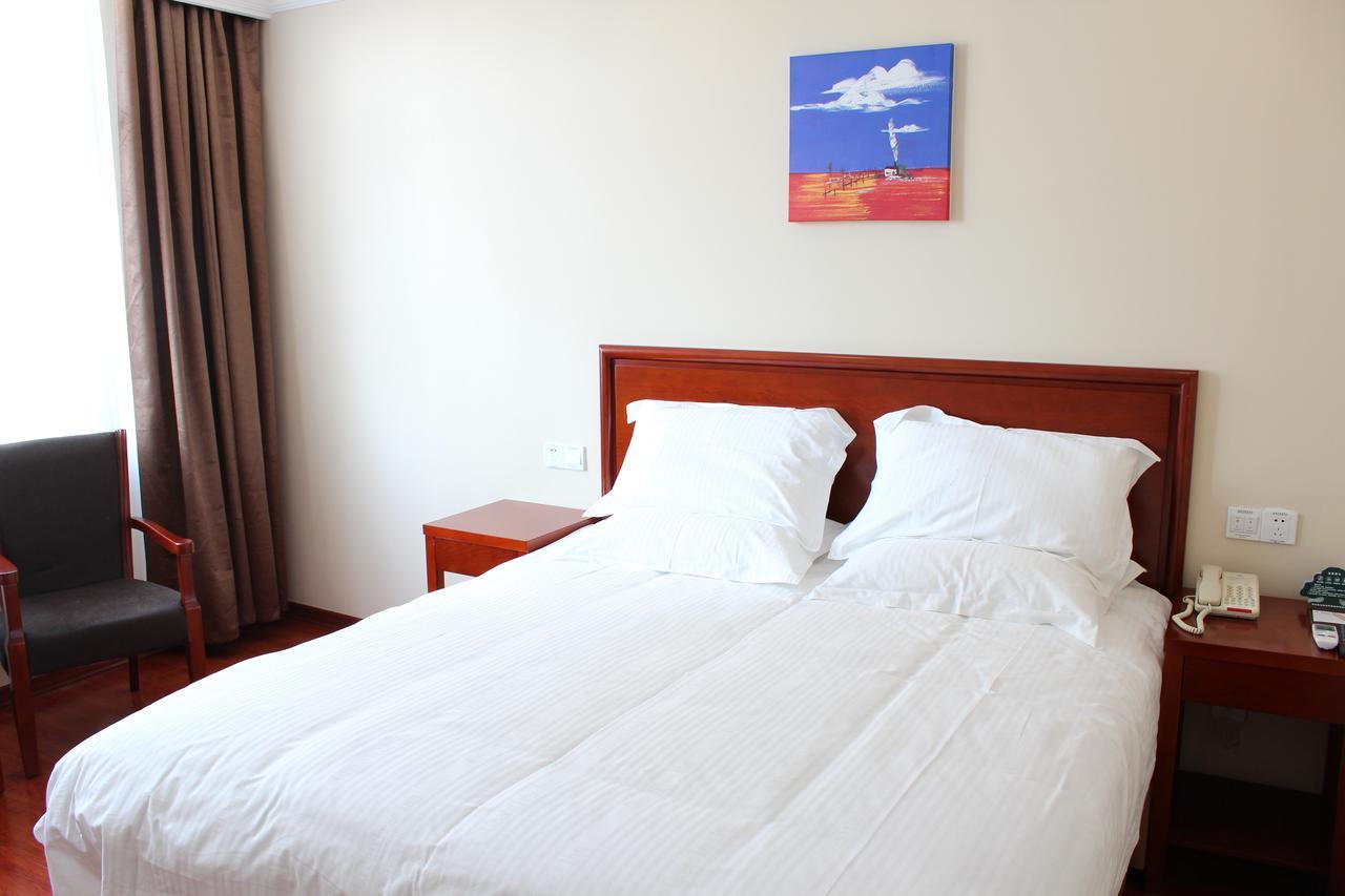 Greentree Inn Shanghai Pudong Airport Huaxia East Road Railway Station Shell Hotel Buitenkant foto