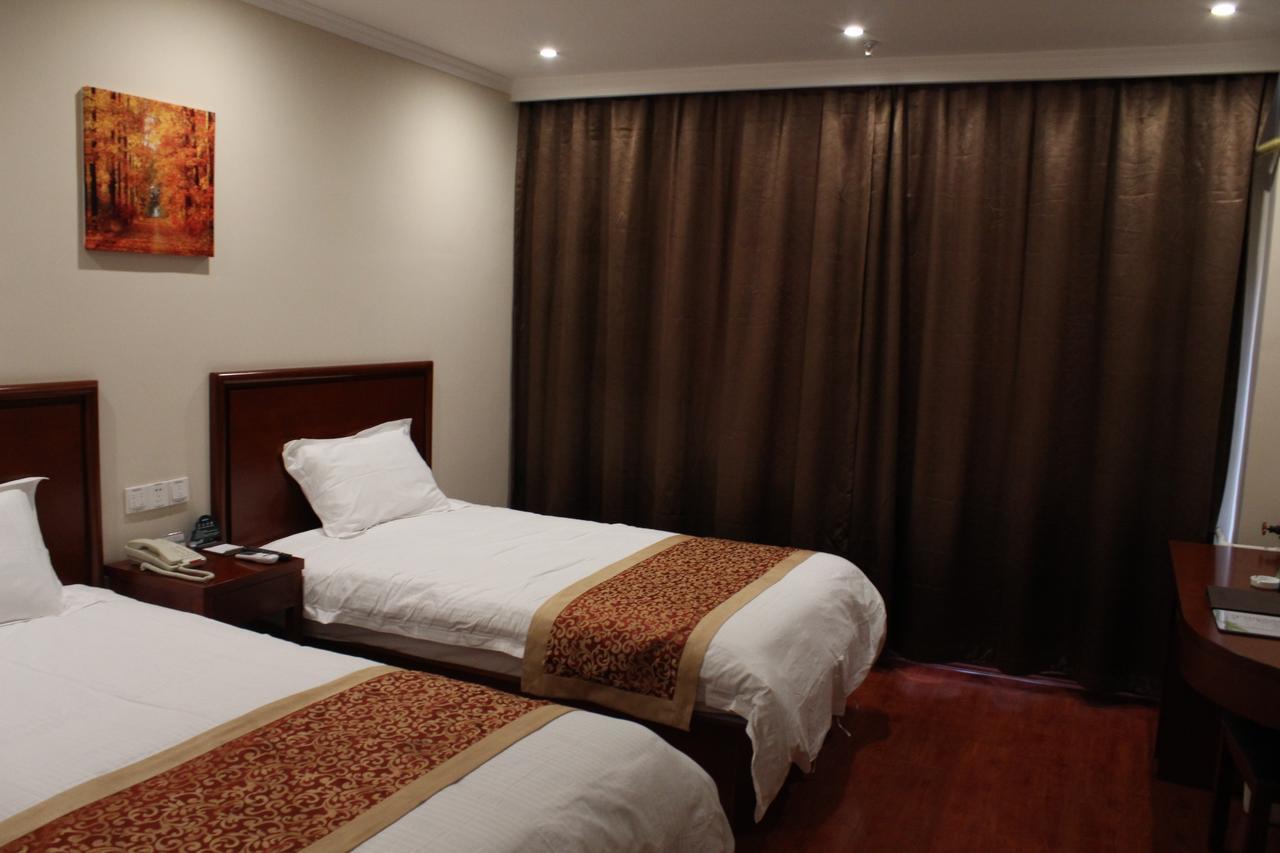 Greentree Inn Shanghai Pudong Airport Huaxia East Road Railway Station Shell Hotel Buitenkant foto