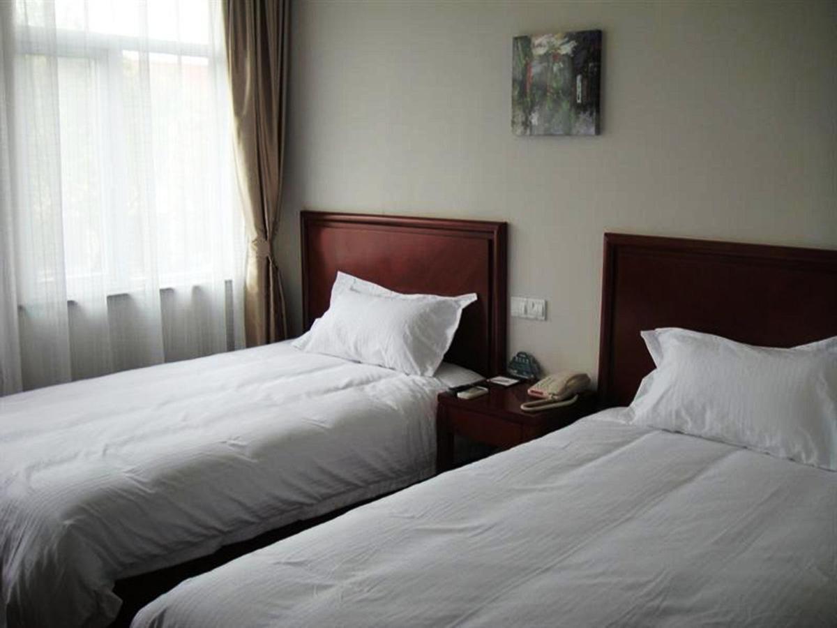 Greentree Inn Shanghai Pudong Airport Huaxia East Road Railway Station Shell Hotel Buitenkant foto