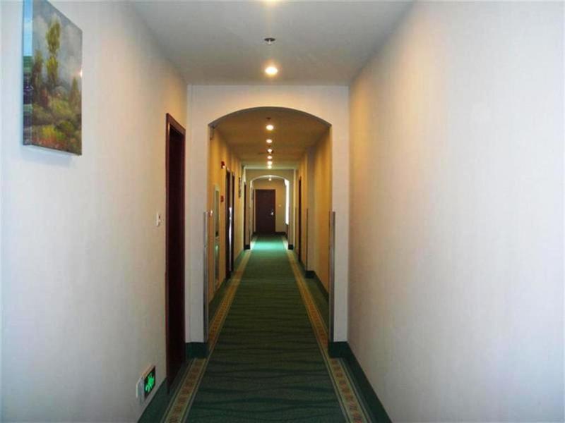 Greentree Inn Shanghai Pudong Airport Huaxia East Road Railway Station Shell Hotel Buitenkant foto